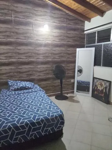 Habitacion Amplia Laureles Medellin